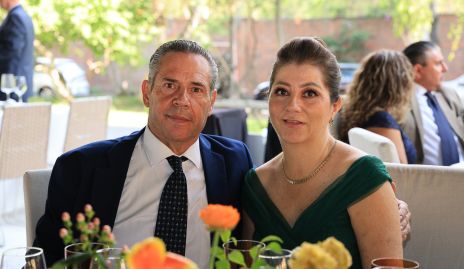  Mauricio Monsiváis y Cristina Pérez.