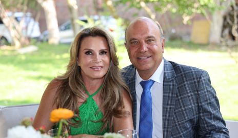  Bertha Barragán y Roberto Alcalde.