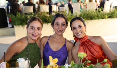 Karime Zamora, Rebeca Zamora y Fernanda Abud.
