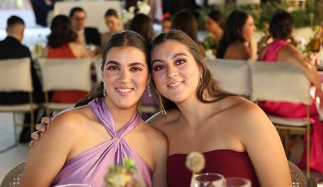  Mariana y Natalia Gómez.