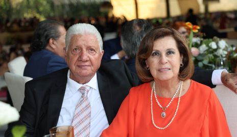  Jorge y Graciela Alcalde.