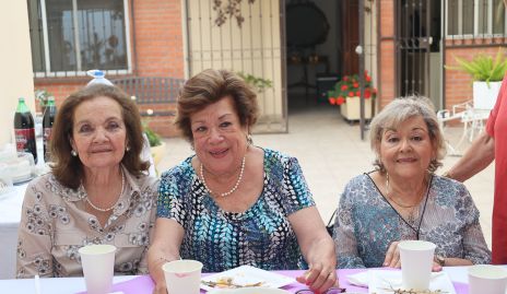  Cristina Leiva, Angélica Silos y Lupita Suárez.