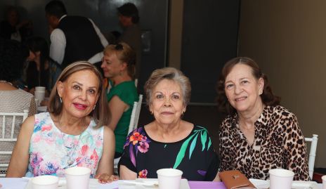 Laura Castillo, Martita Gómez y Mimí Orozco.
