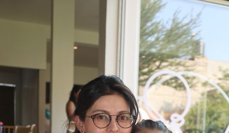  Mariana y Emilia Torres.