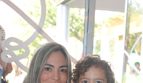  Elizabeth Berrones y Patricio Ruiz.