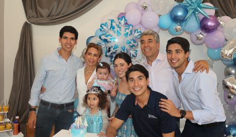  Familia Tobías Carrillo.