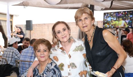  Araceli Biagi, Maricarmen López y Verónica Leija.