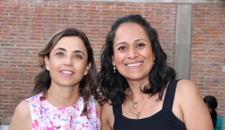  Martha Lasso de la Vega y Pilar Reyes.