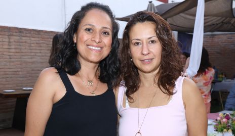  Pili Reyes y Ofe Nava.