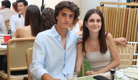  Emiliano Muñoz y Constanza Fernández.