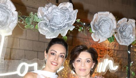  Ruth Morales y Alicia Reynoso.
