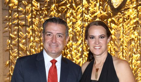  Roberto Pedroza y Sonia Mendoza.
