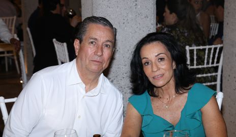  Alejandro Sánchez y Adriana Espinosa.