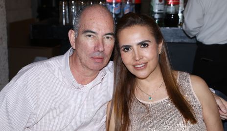  Paco Espinosa y Nidia González.
