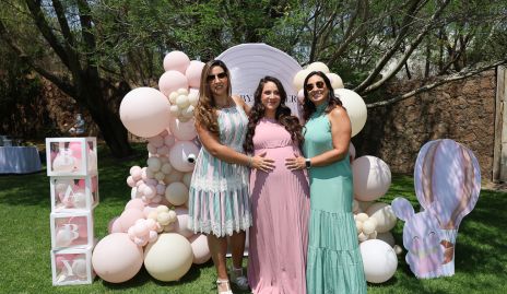  Blanca Cantú, Lorena Cantú y Blanca González.