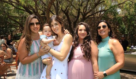  Blanca Cantú, Federico González, Laura Kury, Lorena Cantú y Blanca González.