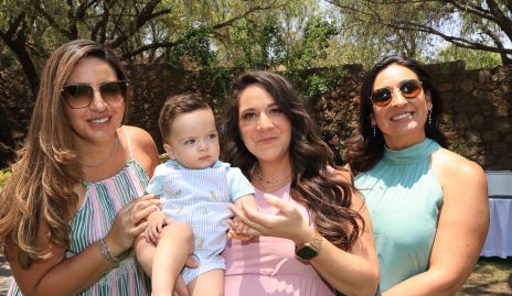  Blanca Cantú, Federico González, Lorena Cantú y Blanca González.