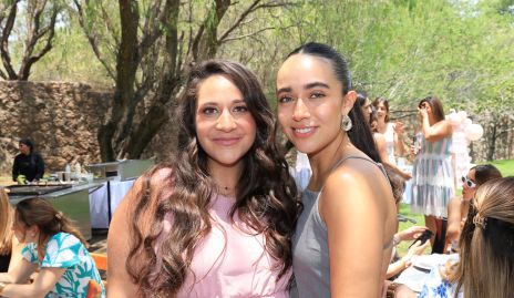  Lorena Cantú y Ana Paula Méndez.