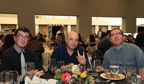  Rodolfo Díaz de León, Amilcot y Enrique.