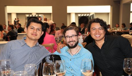  Christian, Diego y Sebastián.