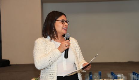  Dra. Silvia Munguía.