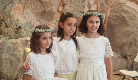  Carola, Julia y Josefa.