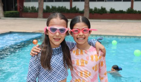  Constanza y Javiera.