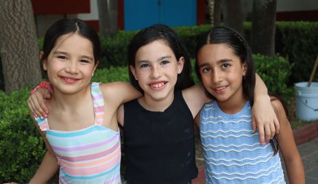  Macarena, Macarena Abella y Fer Torres.