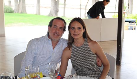  Herbert Trampe y Miriam García.