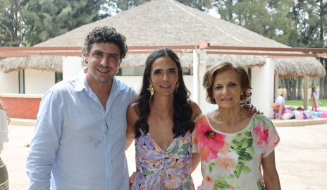  Familia Vivanco.