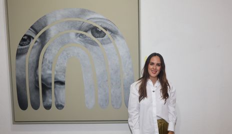  Claudia Antunes.