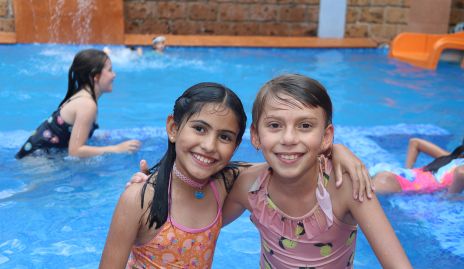  Bárbara Rojo y Leyre Gallegos.