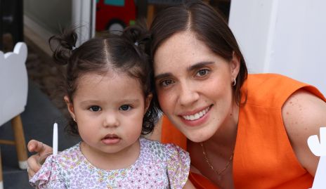  Sofía y Sofía.