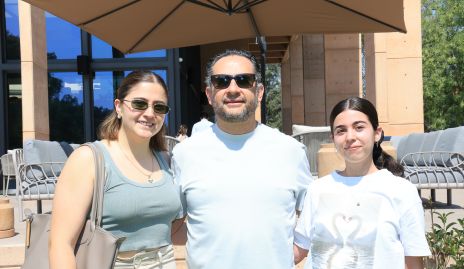  Elizabeth Compean, Manuel Márquez y Juliana Martínez.