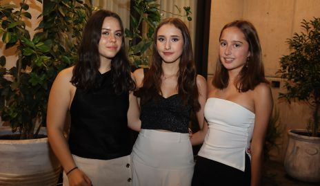 Marce  Garcia, Paulina y Ana Sofi.