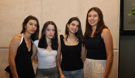 Romi, Vale, Dana  y Montse.