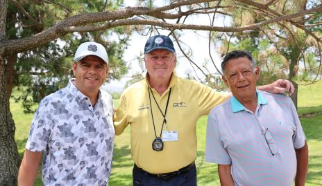  Julián Ortiz, Ian Turner y José Luis Meade.