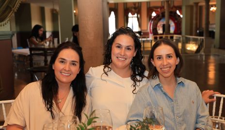 Gabriela Viramontes, Rocío García y María Espinosa.