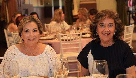  Rebeca Torres y Margarita Labastida.