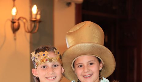  Elena y Roberta.