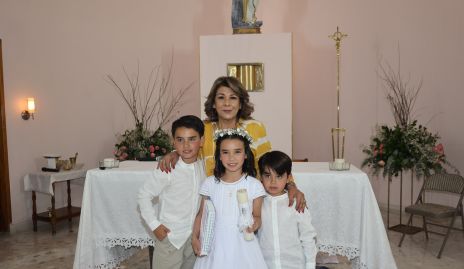  Gaby Enríquez, Juanqui, Ale y Franco Conde.