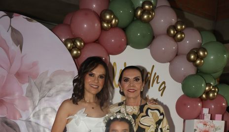  Ale Díaz de León, Ale Conde y Yoya Galarza.