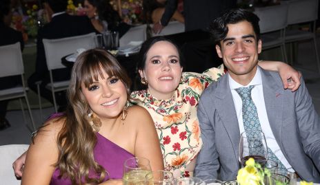  Ana López, Marcela Gutiérrez y Alfonso Morales.