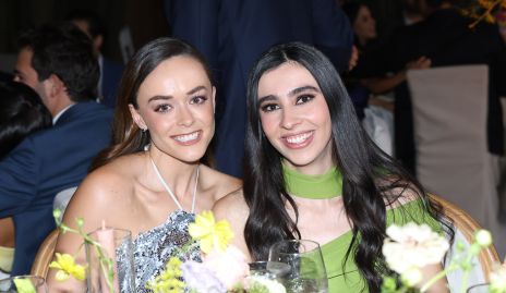 Paola Rocha y Victoria Villaseñor.