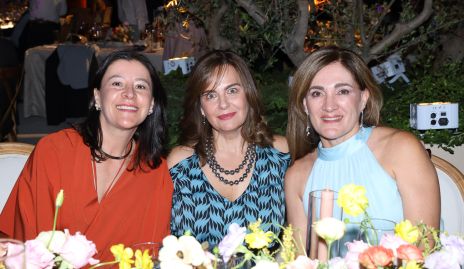  Ana Luisa Garza, Paty González y Anita Anaya.