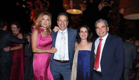  Guille Hernández,  Mauricio Villalobos, Ana Paula Gutiérrez y Martín de la Rosa.