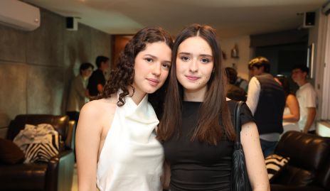  Mariel Álvarez y Vale Ciuffardi.