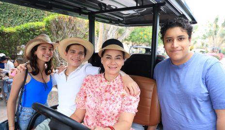  Camila Alonso, Enrico Alonso, Mónica Piza y Marco Flores.