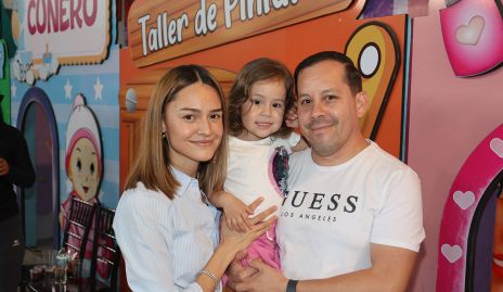  Ariel, Michel y Bárbara.