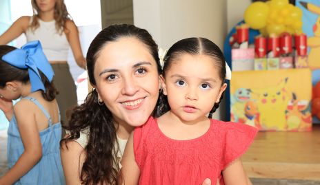 Gaby Delgado y Pau Campos.